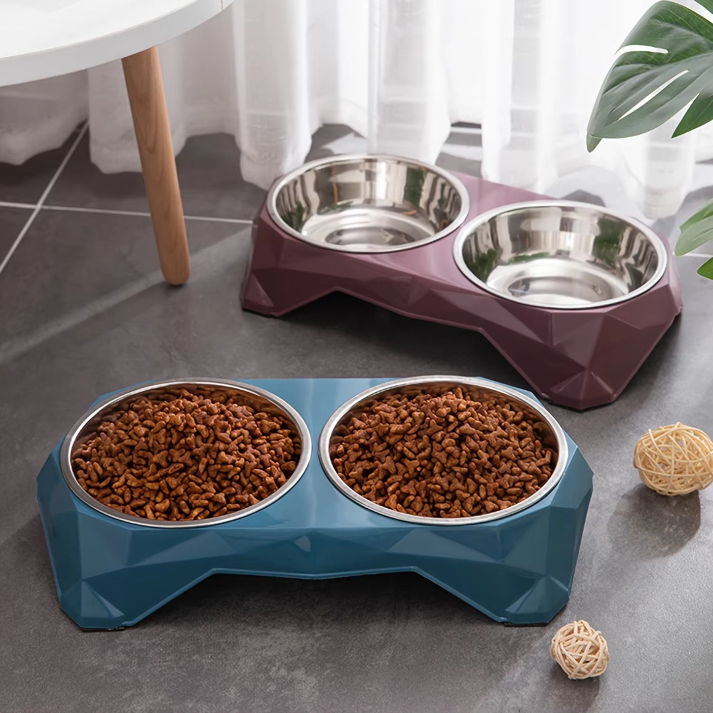 Elevated Stainless Steel Pet Bowls Set with Large Capacity Feeding Dish for Dogs - Modern Design & Raised Stand