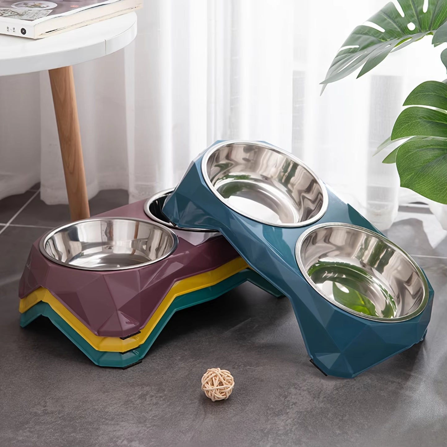 Elevated Stainless Steel Pet Bowls Set with Large Capacity Feeding Dish for Dogs - Modern Design & Raised Stand